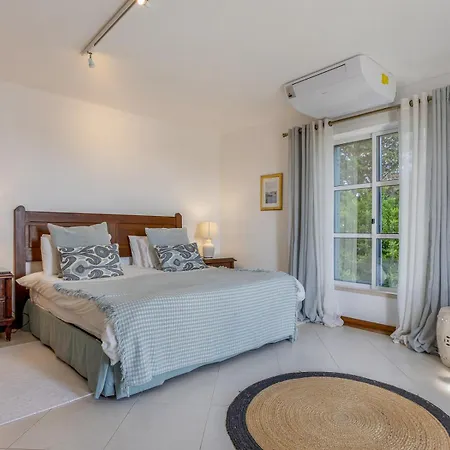Jacaranda-pool, Sea View & Mature Garden * Tavira