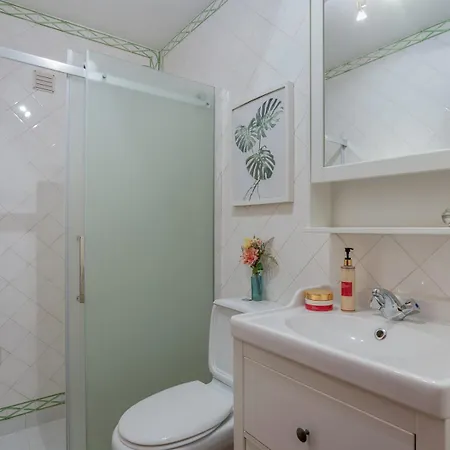 Villa Jacaranda-pool, Sea View&mature Garden Tavira