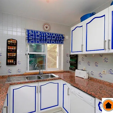 Jacaranda-pool, Sea View & Mature Garden