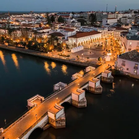 Jacaranda-pool, Sea View & Mature Garden Villa *