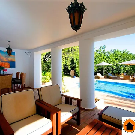 Jacaranda-pool, Sea View & Mature Garden * Tavira