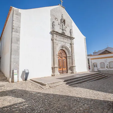 Jacaranda-pool, Sea View & Mature Garden Villa Tavira