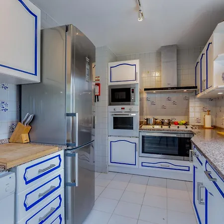 Jacaranda-pool, Sea View & Mature Garden *