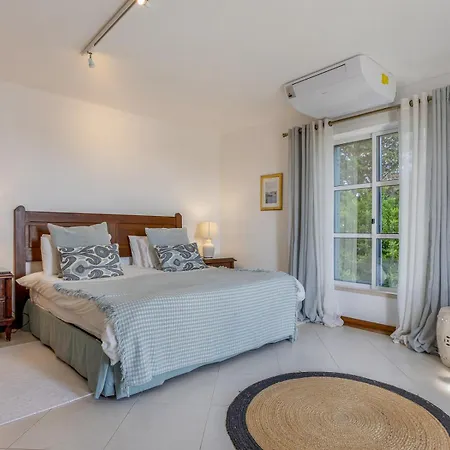 Jacaranda-pool, Sea View & Mature Garden * Tavira