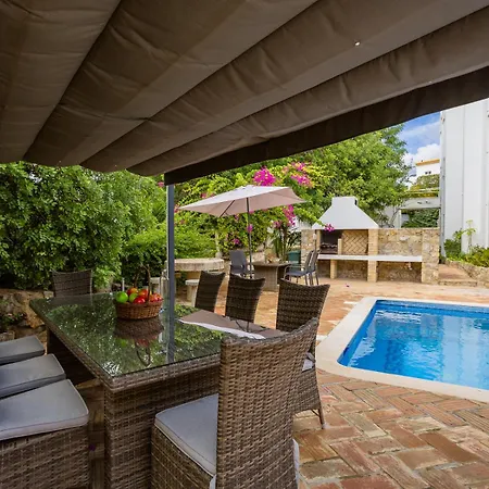 Jacaranda-pool, Sea View & Mature Garden
